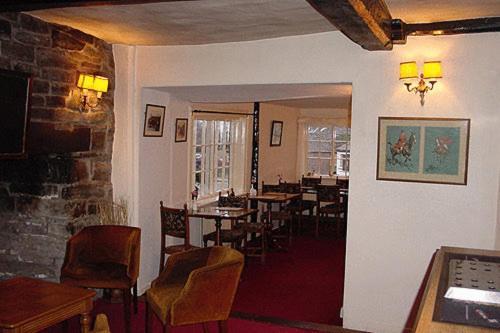 The Three Cocks Coaching Inn Glasbury Buitenkant foto