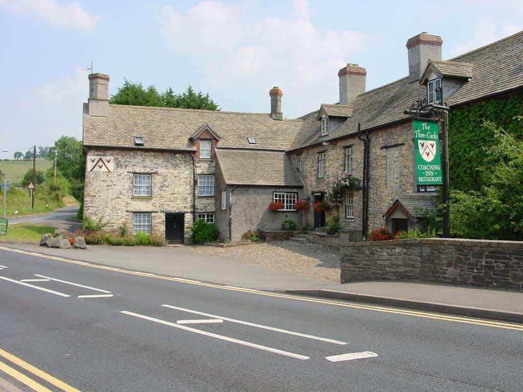 The Three Cocks Coaching Inn Glasbury Buitenkant foto